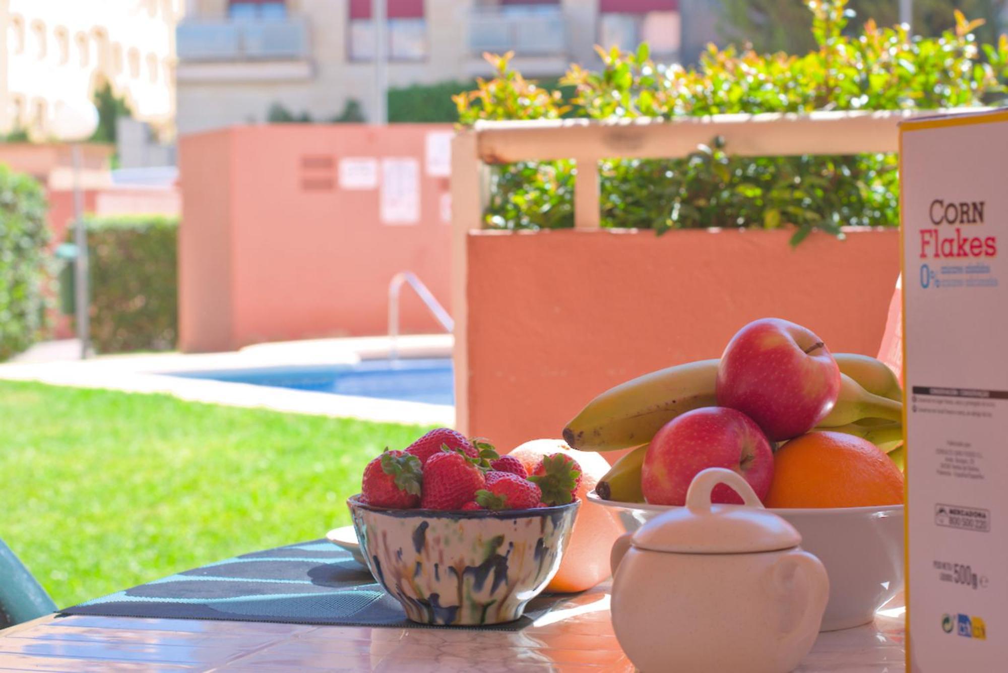 Castillo Playa By Edeal Homes Denia Exterior foto