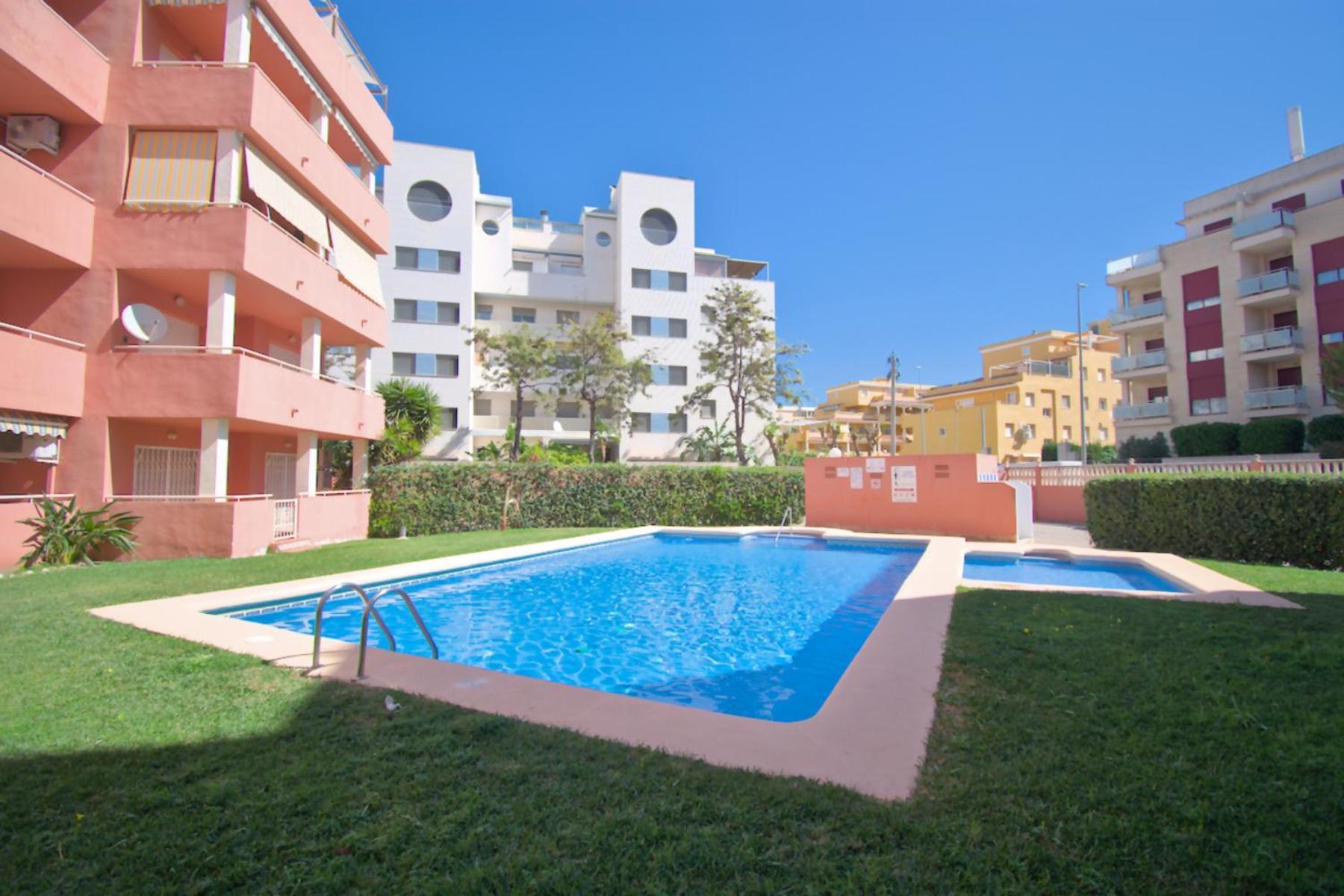 Castillo Playa By Edeal Homes Denia Exterior foto